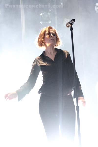 ALISON MOYET - 2013-09-27 - PARIS - Divan du Monde - 